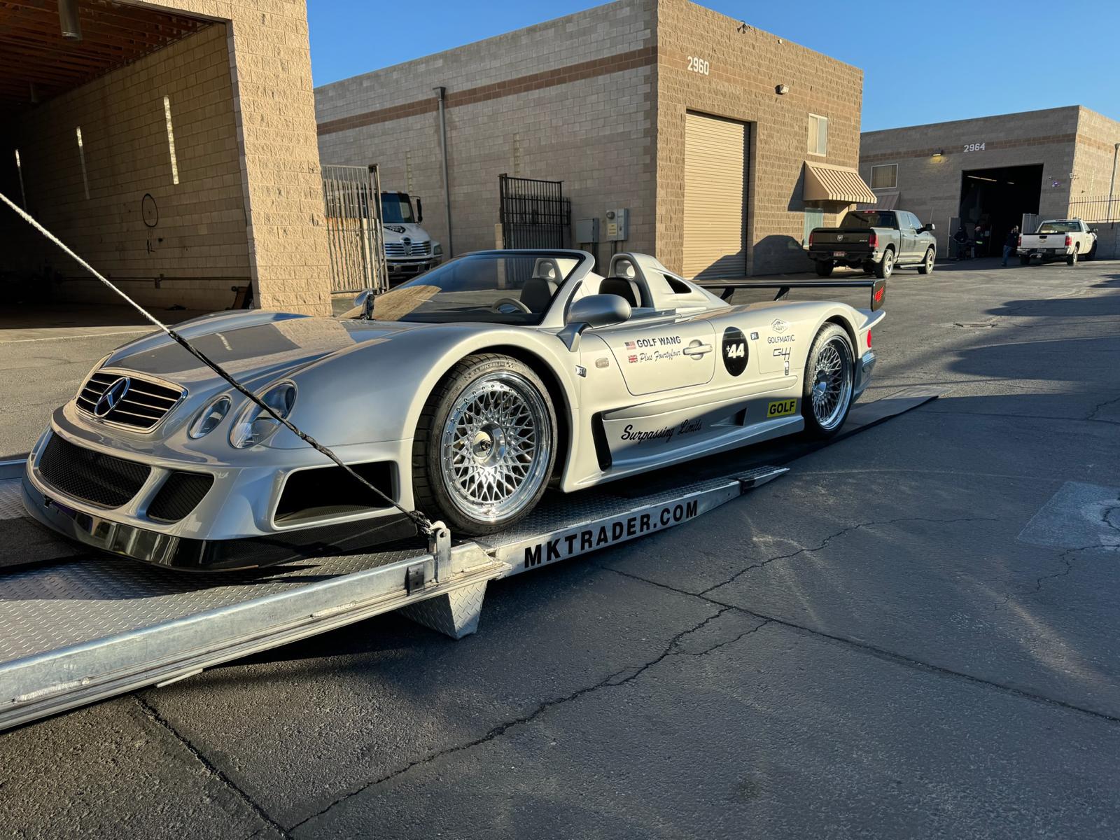 Mercedes CLK GTR on transport